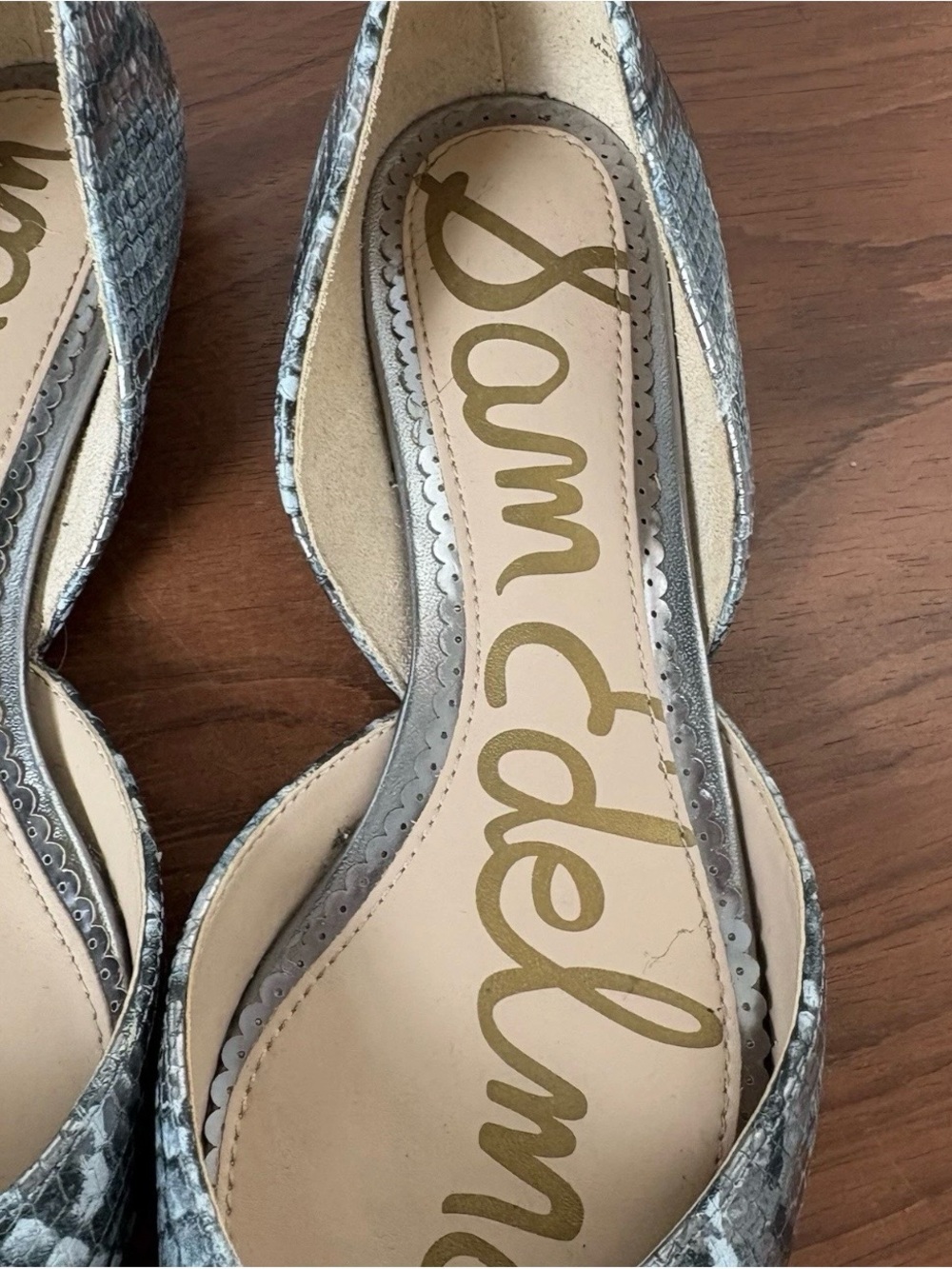Sam Edelman Rodney Ballet Flat Ballerina Shoes Snakeskin Silver Gray Point Toe 6 - Picture 8 of 9